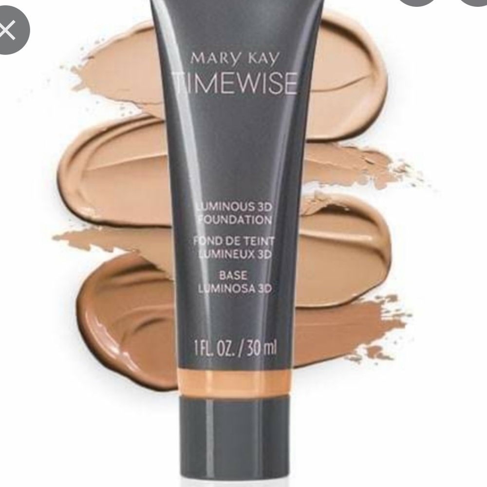 Mary Kay Luminous 3D foundation